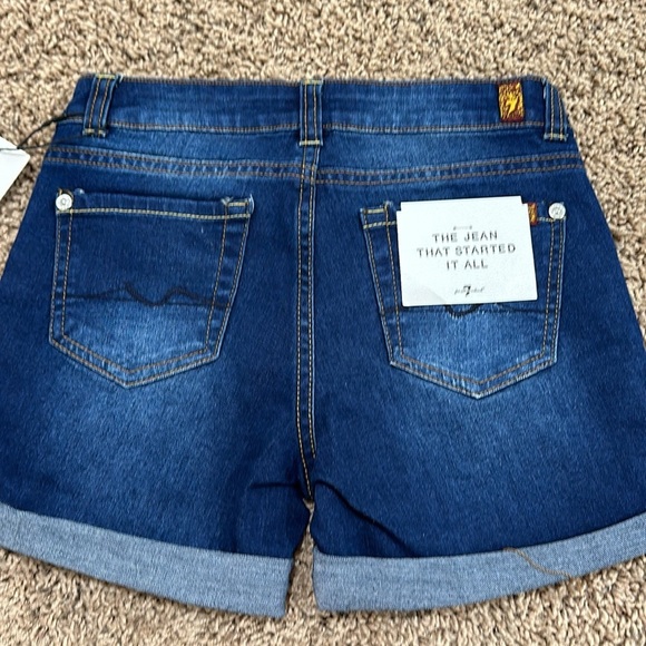 new with tags never been worn kids jean shorts - Picture 3 of 4